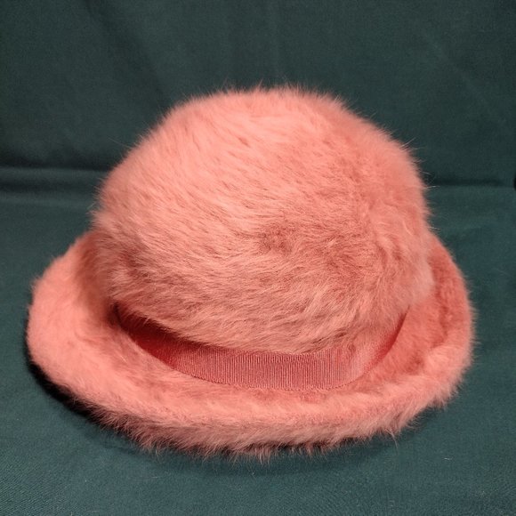 🎬 Kangol || Furgora Fuzzy GoGo Cloche Hat - Picture 3 of 7